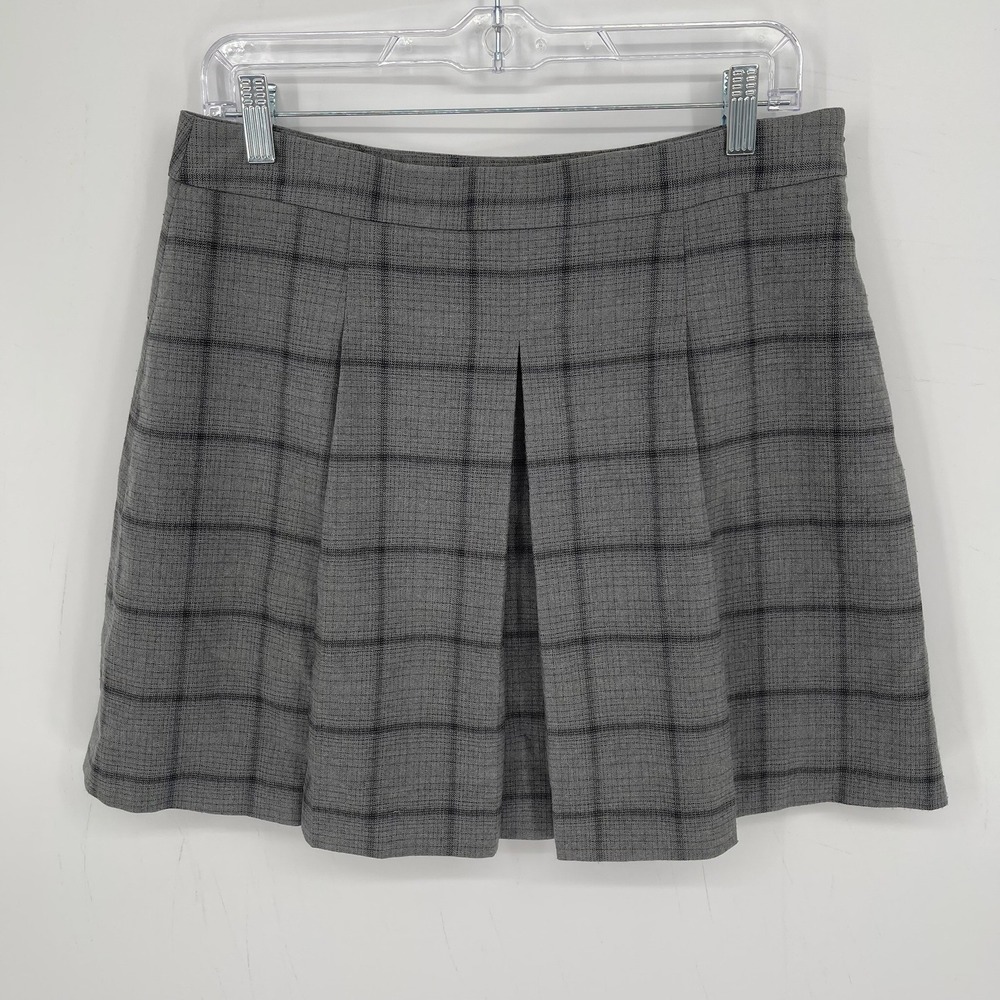 Ann Taylor LOFT Women's Gray‎ Plaid Rayon Stretch Pleated Mini Skirt Size 6